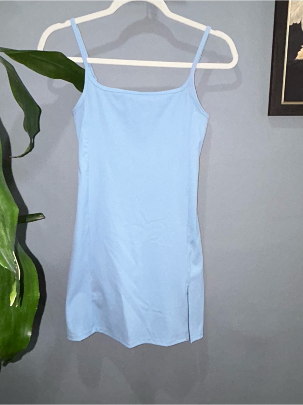Quinsen sz Small Light Blue Spaghetti Strap Athletic Dress